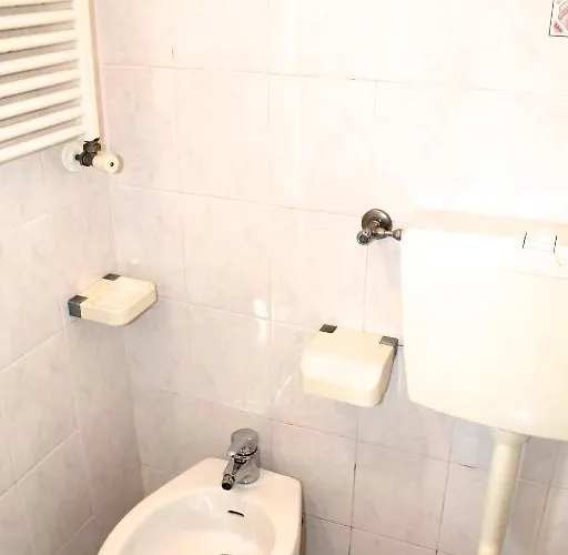 I 4 Assi Szálloda *