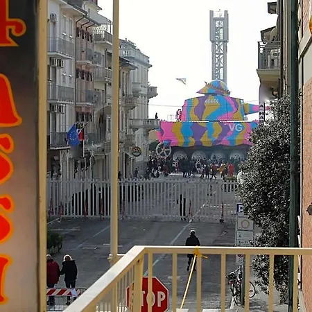 Hotel I 4 Assi Viareggio